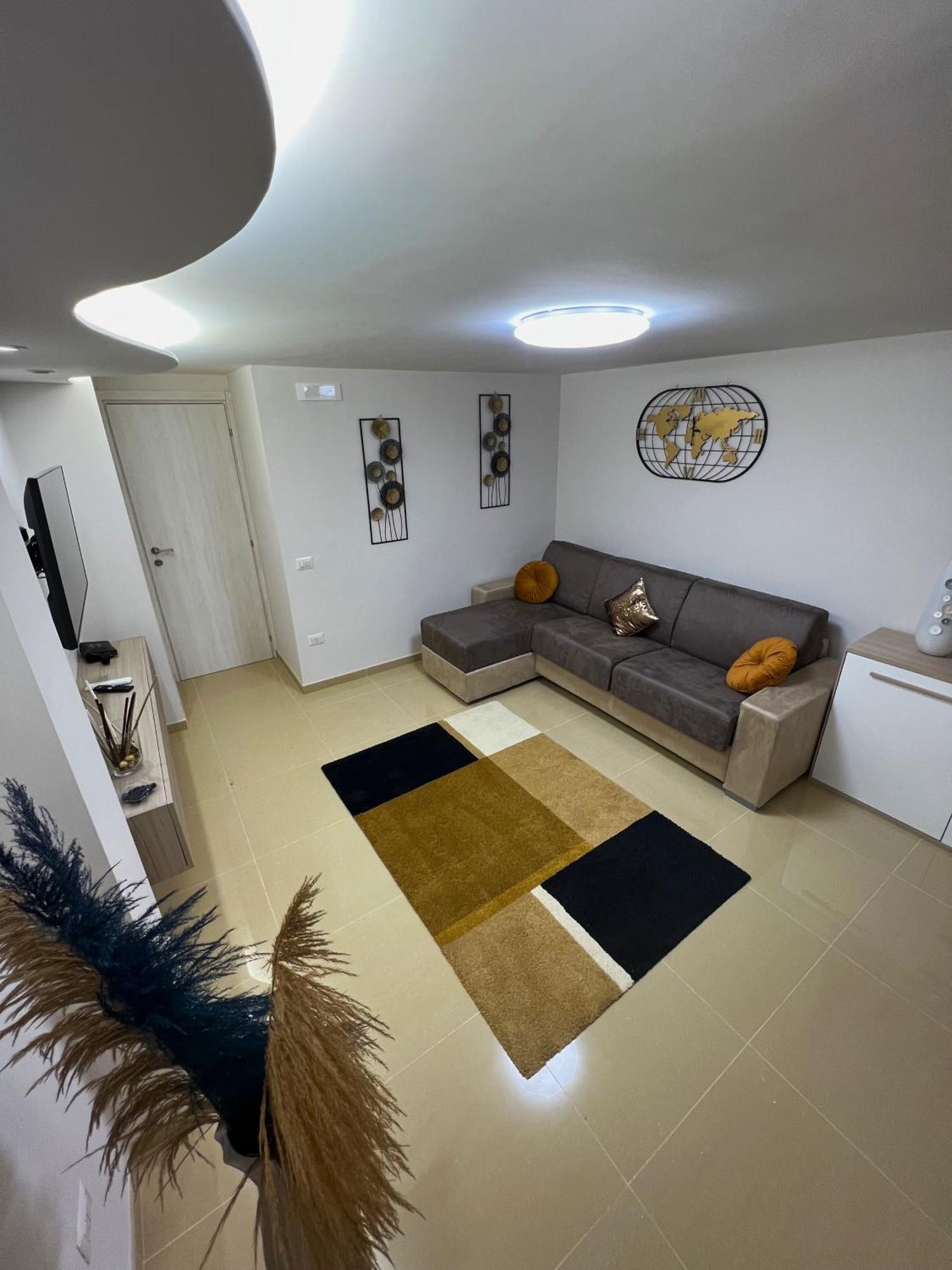 L'Ospite Napoletano Apartment Napoli Ngoại thất bức ảnh